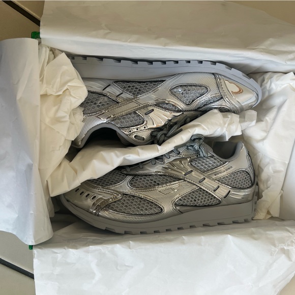 Bottega Veneta Orbit Sneaker 🪩 - Picture 12 of 14